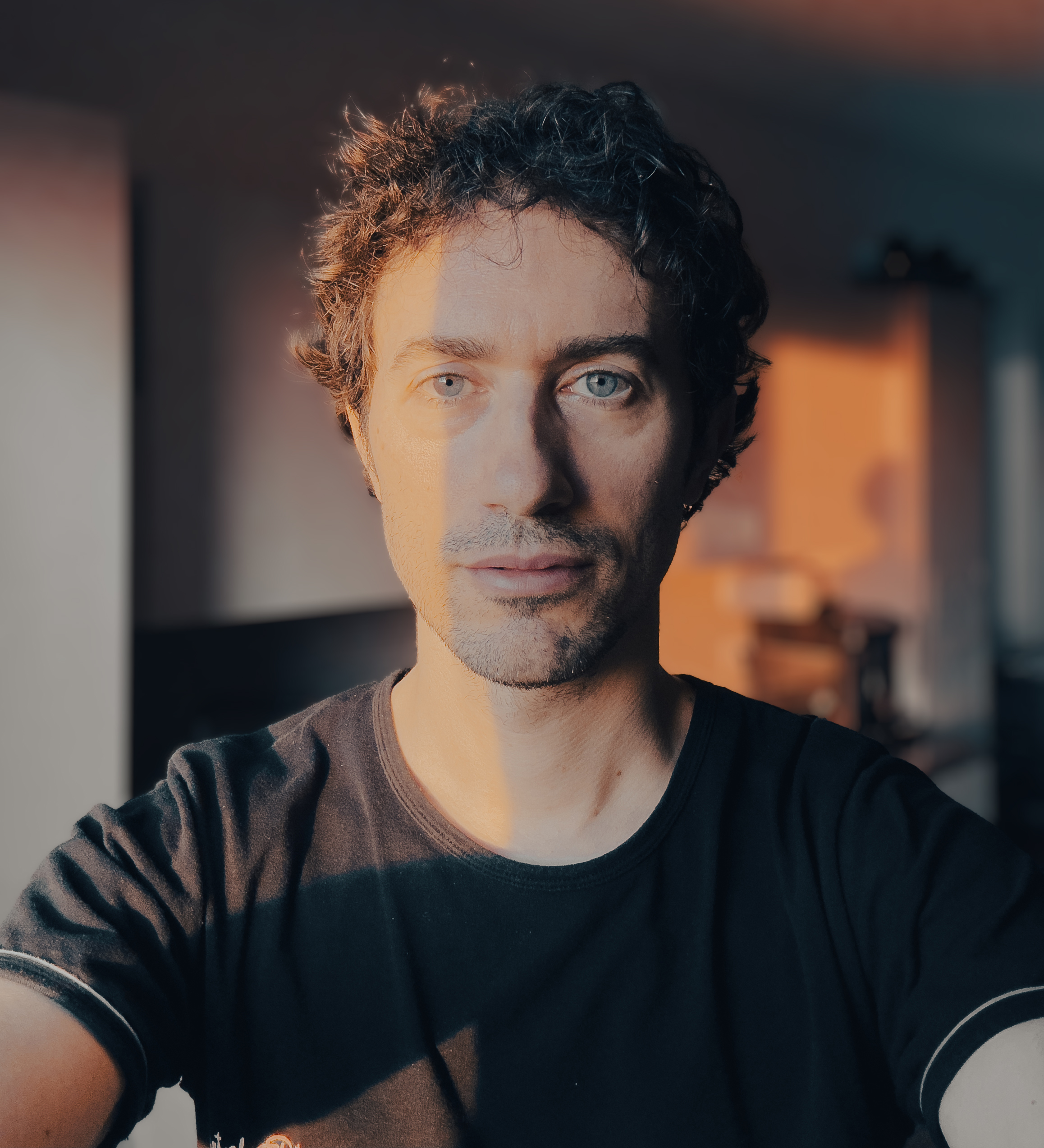 artist profile image